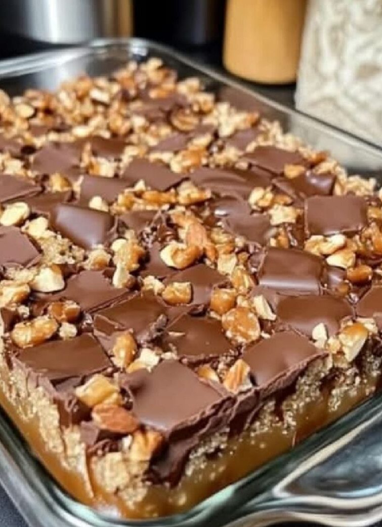 Caramel Chocolate Crunch Bars – Sweet & Salty Dessert