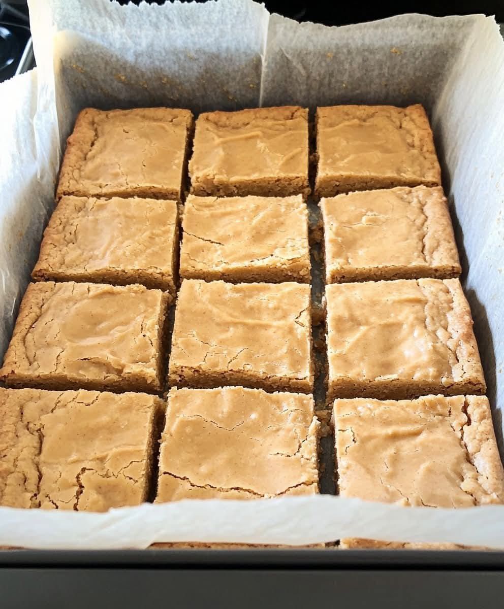 Peanut Butter Cookie Bars – Chewy & Chocolatey