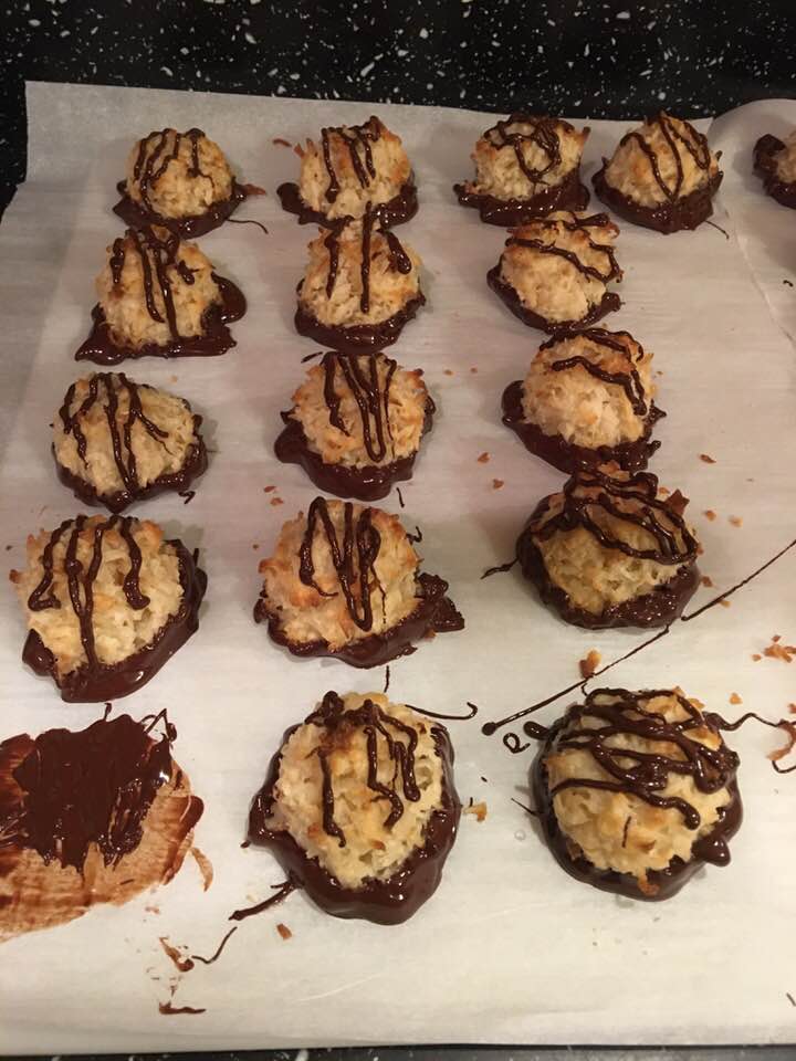 Coconut Macaroons with Chocolate Easy Homemade Recipe