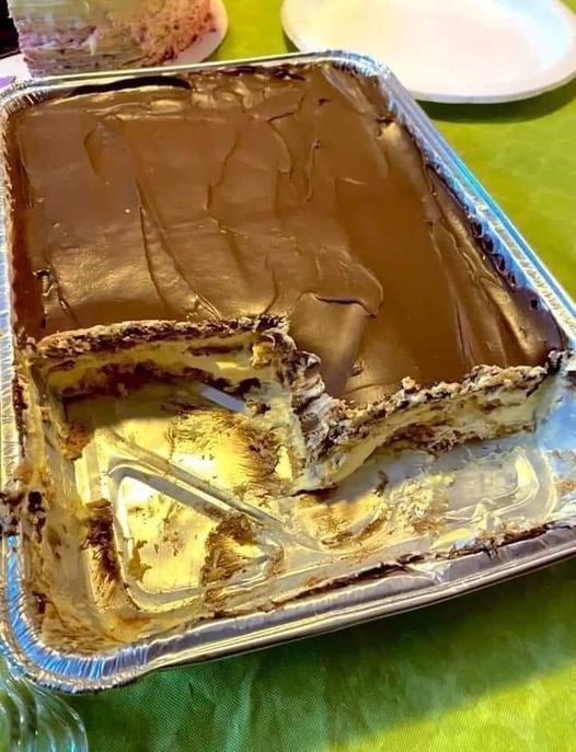 No Bake Chocolate Eclair Cake Easy Dessert