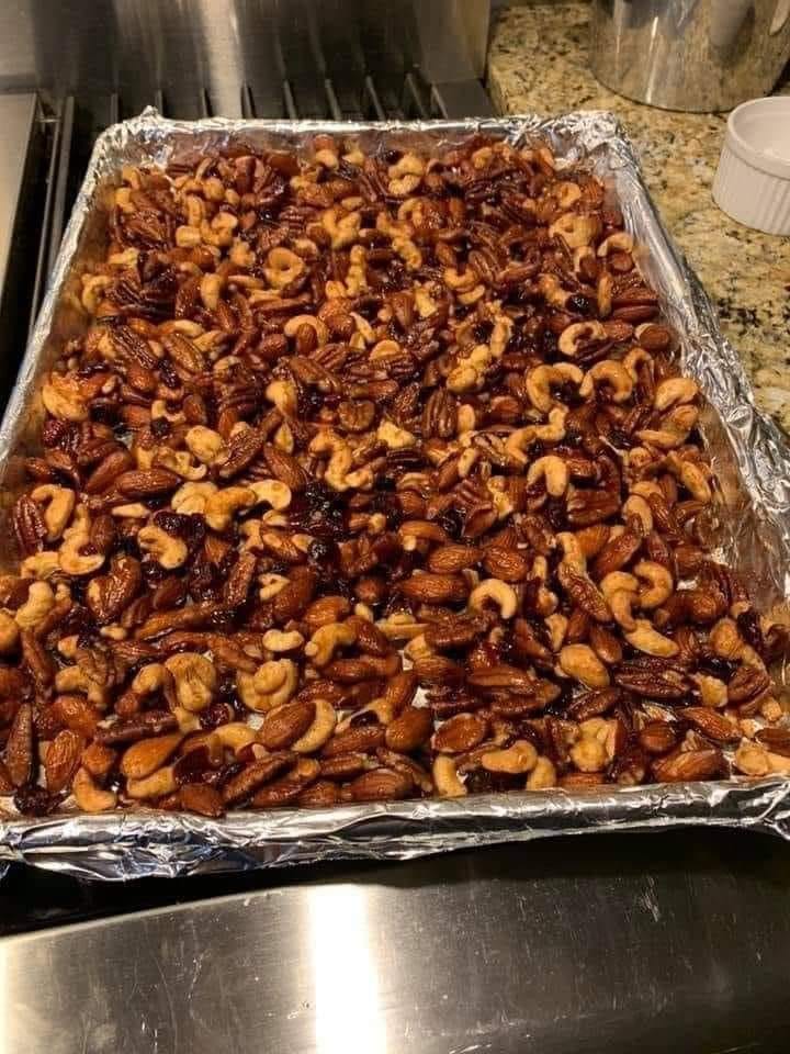 Tennessee Road Trip Snack with Honey and Nuts