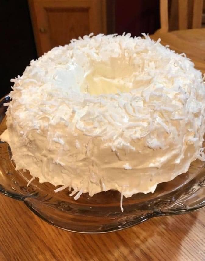 Coconut Cream Cake Recipe – Moist & Creamy Delight