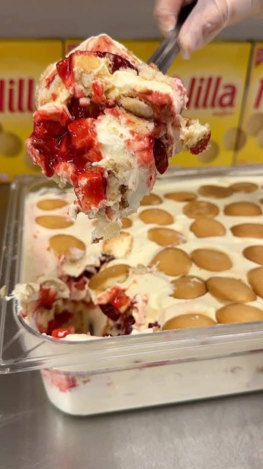 Strawberry Banana Pudding Recipe (Easy No-Bake Dessert)