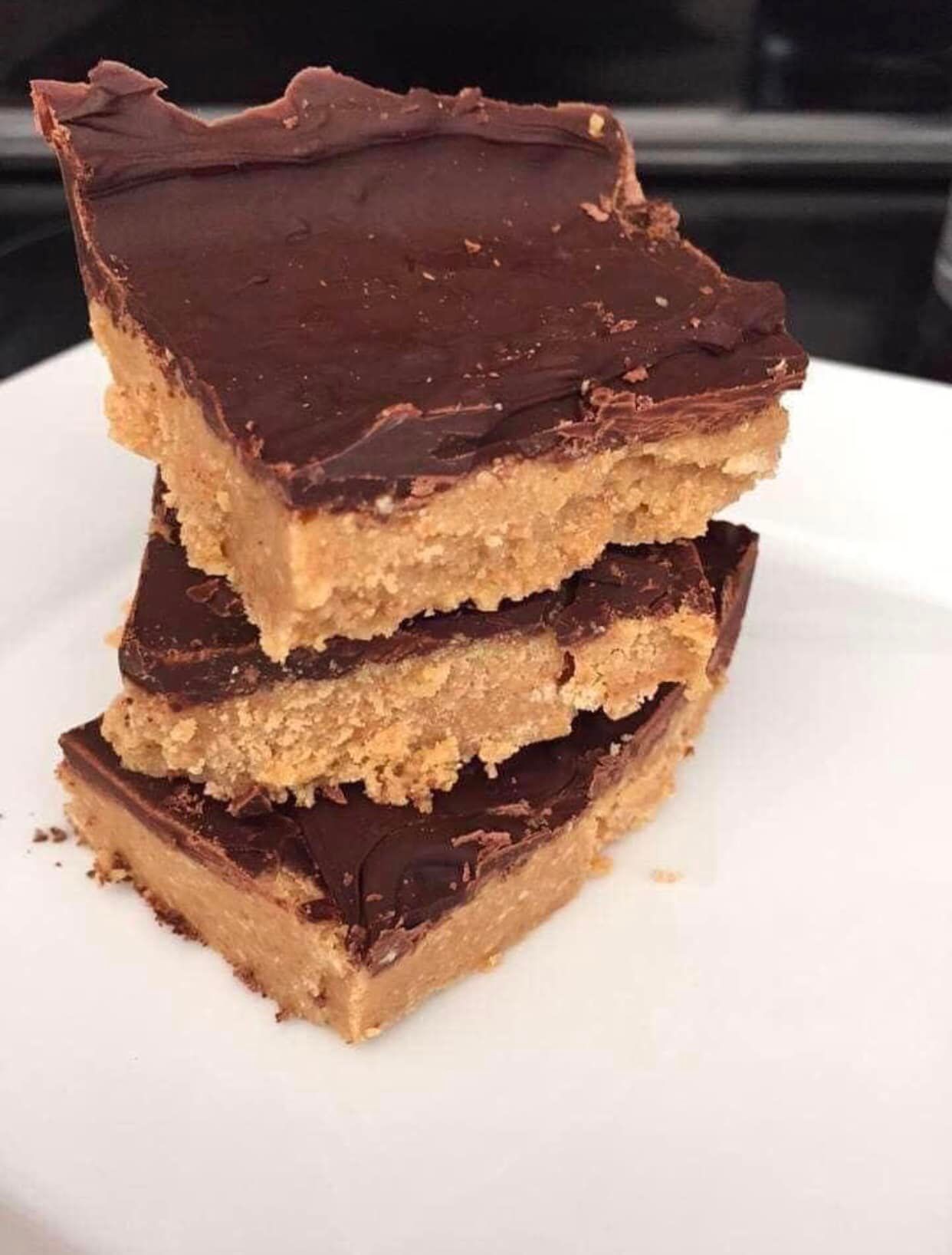 Reese’s Peanut Butter No Bake Bars Recipe