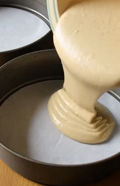 Old Fashioned Butter Cake Recipe (Classic & Easy)