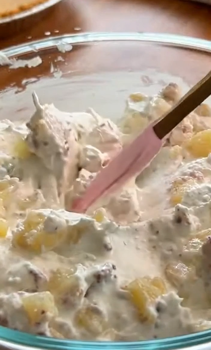 Million Dollar Pie Recipe – Easy No Bake Dessert