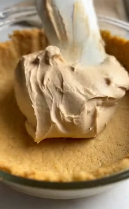 Chocolate Peanut Butter Pie – Easy No-Fail Recipe