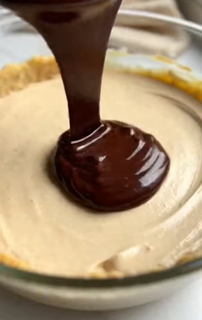 Chocolate Peanut Butter Pie – Easy No-Fail Recipe