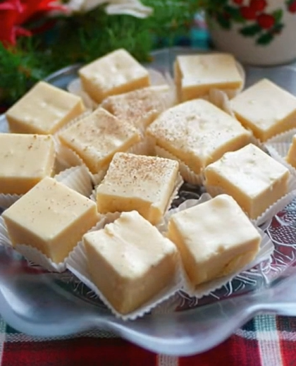 White Christmas Eggnog Fudge Recipe