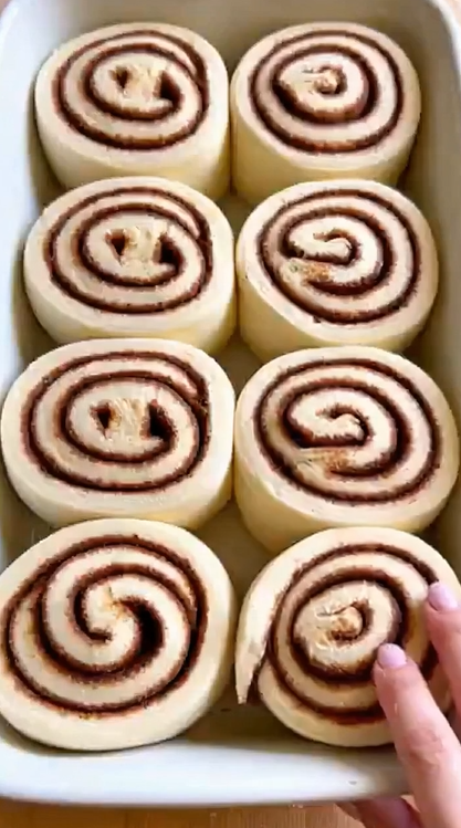 Banana Bread Cinnamon Rolls Easy Recipe