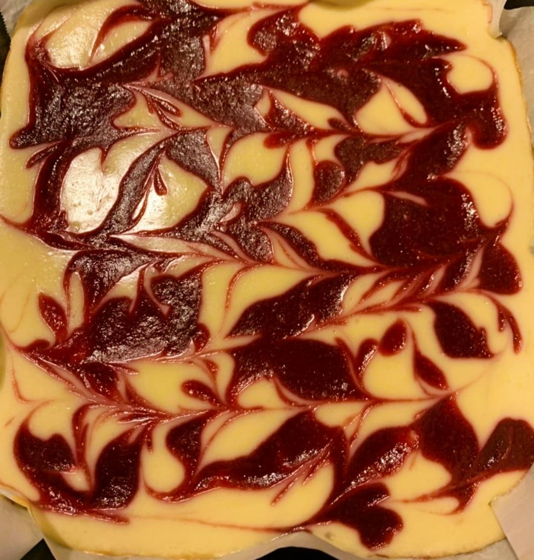 White Raspberry Cheesecake Bars Recipe