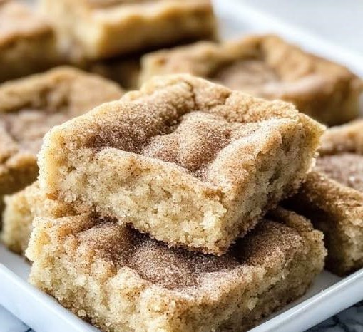 Chewy Snickerdoodle Cookie Bars (Easy Recipe)