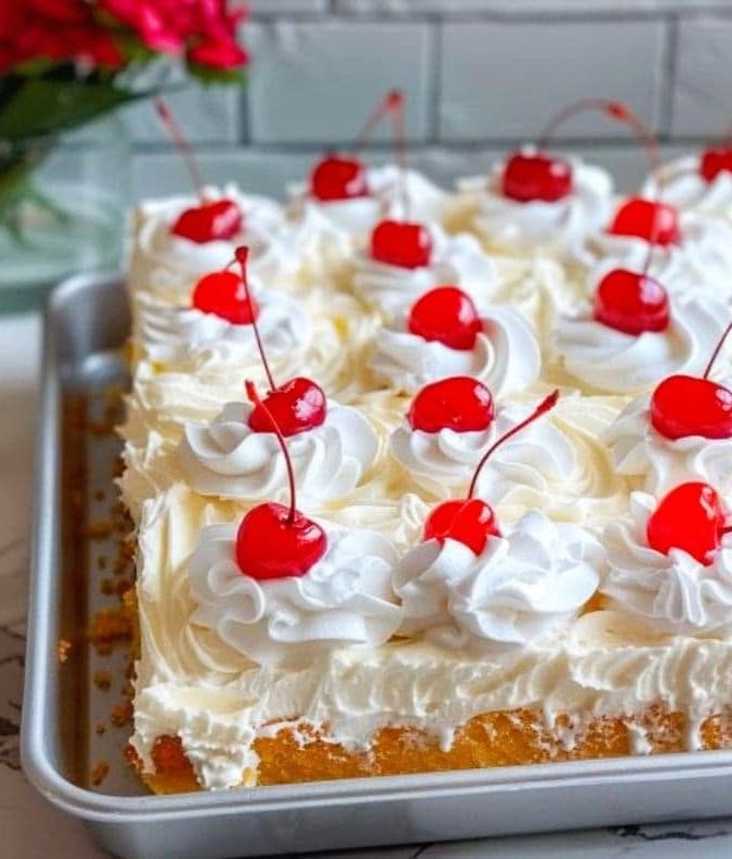 Piña Colada Poke Cake Recipe